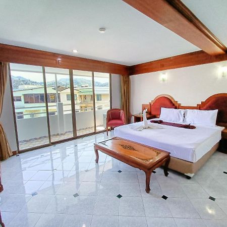 Black Pearl Patong Beachfront Exterior foto
